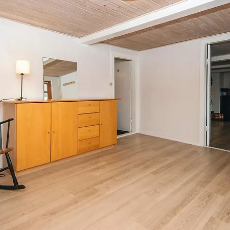 House With Beautiful Garden Prázdninový dům Glesborg