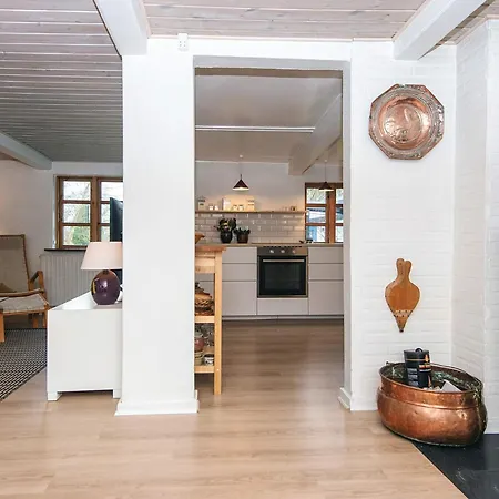 Prázdninový dům House With Beautiful Garden Glesborg