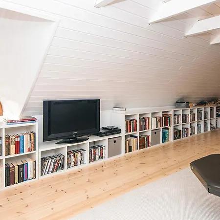 House With Beautiful Garden Prázdninový dům *