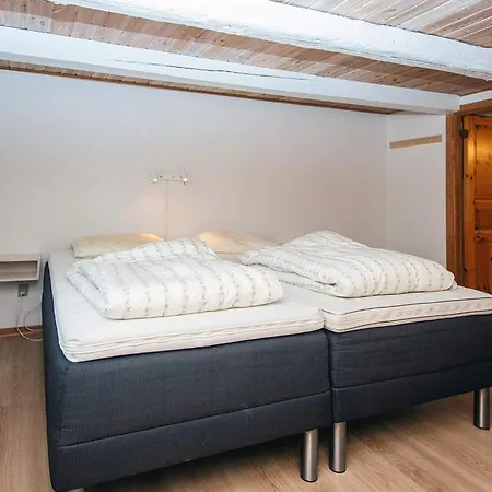 Holiday home Cxiv *