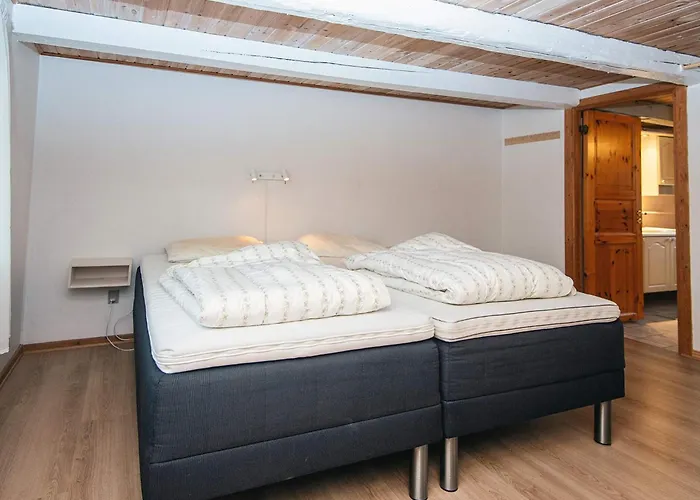 Σπίτι διακοπών House With Beautiful Garden *