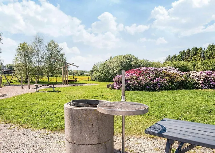 House With Beautiful Garden Σπίτι διακοπών Glesborg